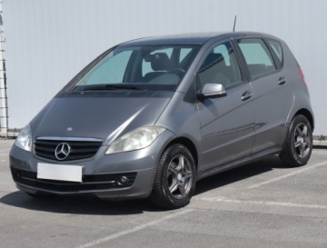 Mercedes Klasa A W169 Coupe 2.0 180 CDI 109KM 2010 Mercedes A A 180 CDI , Klima, Klimatronic, zdjęcie 1