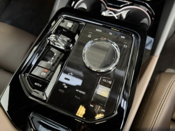 BMW Seria 5 G90-91 Touring 2.0 520d 197KM 2026 BMW Seria 5 520d xDrive Sport Sedan 2.0 (197KM) 2026, zdjęcie 11