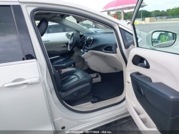 Chrysler Pacifica II 2017 Chrysler Pacifica Chrysler Pacifica 4dr Wgn Touring-L Plus 3.6 Benzyna, zdjęcie 8