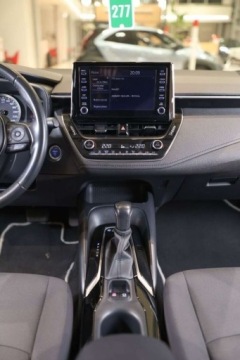 Toyota Corolla XII Sedan 1.8 Hybrid 122KM 2022 Toyota Corolla 1.8 Hybrid Comfort Gwarancja 1.8 Hybryda 122KM, zdjęcie 15