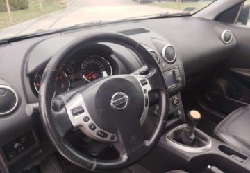 Nissan Qashqai I Crossover Facelifting  1.5 dCi 110KM 2012 Nissan Qashqai 1.5dci110KMSerwisNaviSkory 1.5 Diesel 110KM, zdjęcie 3