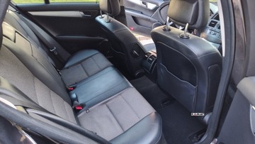 Mercedes Klasa C W204 Kombi T204 1.8 250 CGI BlueEFFICIENCY 204KM 2010 Mercedes-Benz Klasa C Mercedes C 250 CGI Automat Zamiana 1.8 Benzyna 204KM, zdjęcie 8