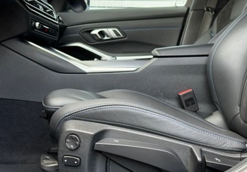 BMW Seria 3 G20-G21 Limuzyna 2.0 320d 190KM 2022 BMW Seria 3 320d xDrive M Pakiet Adaptacyjny LED Webasto Podgrzewanie kier, zdjęcie 18