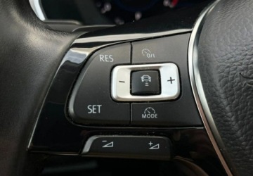 Volkswagen Passat B8 Variant 2.0 TDI SCR 240KM 2018 Volkswagen Passat R-LINE DSG Kamera 4x4 240KM Faktura Vat 23 2.0, zdjęcie 18