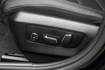 BMW Seria 5 G90-91 Touring 2.0 520d 197KM 2025 BMW 520 xDrive Limuzyna - Dostępny od ręki!, zdjęcie 13