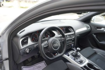 Audi A4 B8 Limousine Facelifting 2.0 TDI 150KM 2014 Audi A4 Limousine S LINEXenonLEDNawigacjaPol SkoraKlimatronicTempomatSlicz, zdjęcie 9