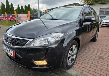 Kia Ceed I SW Facelifting 1.6 CRDi VGT 128KM 2010 Kia Ceed 1.6Dieselserwisliftprosto z Niemiec 1.6 Diesel 128KM, zdjęcie 3