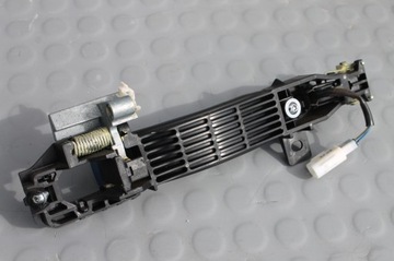 KLIKA VNĚJŠÍ DVEŘE LEVÝ PŘEDNÍ KEYLESS 44J MAZDA CX-3 14-21