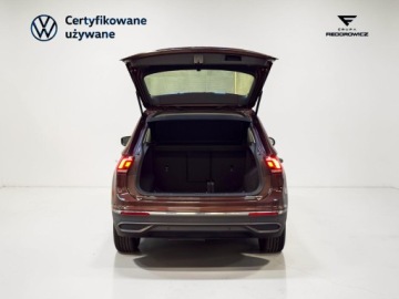 Volkswagen Tiguan II SUV Facelifting 2.0 TDI 150KM 2022 Volkswagen Tiguan Life 2.0 TDI 150KM M-6G. Bezwypa, zdjęcie 10