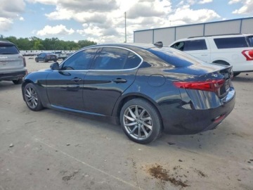 Alfa Romeo Giulia II Sedan 2.0 TBi 280KM 2018 Alfa Romeo Giulia 2018 TI Q4 2.0 Benzyna 280KM, zdjęcie 1