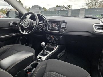 Jeep Compass II SUV 1.4 MultiAir 140KM 2017 Jeep Compass niski przebieg 95045km / bardzo zadba, zdjęcie 4
