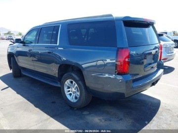 Chevrolet Suburban GMT900 2020 Chevrolet Suburban 2020 Chevrolet Suburban 2WD 4dr LS 5.3 Benzyna 355KM, zdjęcie 3