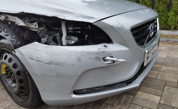 NÁRAZNÍK PŘEDNÍ KOMPLETNÍ VOLVO V40 BARVA 477-46
