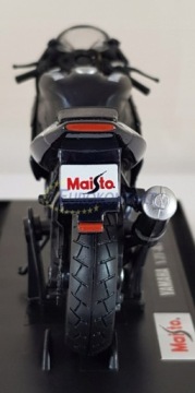 YAMAHA YZF-R1 с подставкой модель 1:18 Maisto