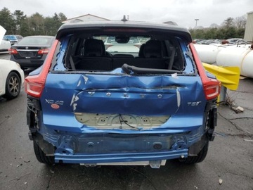 Volvo XC40 Crossover 2.0 T5 247KM 2019 Volvo XC 40 2019 VOLVO XC40 T5 R-DESIGN 2.0 Benzyna 247KM, zdjęcie 2