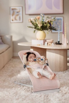 BABYBJORN Шезлонг BALANCE SOFT MESH - Розовый/Белый