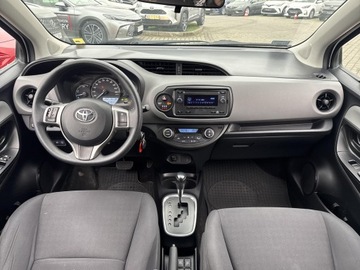 Toyota Yaris III Hatchback 5d Facelifting 2017 1.5 Hybrid 100KM 2020 Toyota Yaris Hybrid 100 Active III (2011-2019) Toy, zdjęcie 21