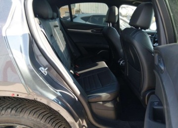 Alfa Romeo Stelvio 2022 Alfa Romeo Stelvio 2022r., Veloce Ti Awd, 2L, od ubezpieczalni 2.0 Benzyna, zdjęcie 10