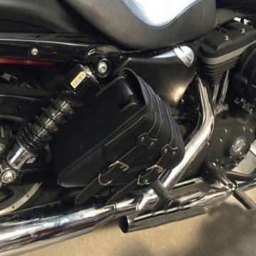 ПАРА МОТОЦИКЛОВЫХ СУМОК ИЗ ИСКУССТВЕННОЙ КОЖИ