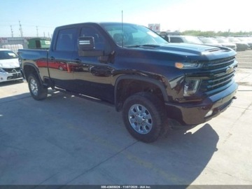 Chevrolet Silverado II 2022 Chevrolet Silverado 2022r., 4x4, 2500HD, Crew Cab, High Country 6.6 Diesel, zdjęcie 2