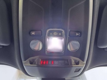 Peugeot 2008 II SUV 1.2 PureTech 100KM 2023 Peugeot 2008 Peugeot 2008 1.2 Benzyna 100KM Allure FV23 Gwarancja Fabryczna, zdjęcie 37