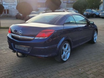 Opel Astra H Cabrio 1.6 Twinport ECOTEC 105KM 2007 Opel Astra Astra Kabrio 1.6 Benzyna 105KM, zdjęcie 7