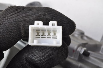 HYUNDAI SANTA FE II MOTOREK STĚRAČE ZADNÍ 98700-2B000