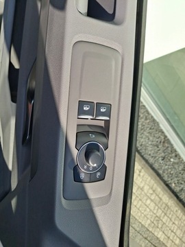 Volkswagen Caravelle T6 2025 Volkswagen Caravelle 2.0 TDI 170 KM Automat r.o. 3, zdjęcie 16