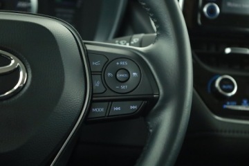 Toyota Corolla XII Sedan 1.8 Hybrid 122KM 2022 Toyota Corolla 1.8 Hybrid, Salon Polska, zdjęcie 12