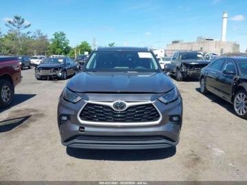 Toyota Highlander III 2024 Toyota Highlander XLE 2024 2.4l 2.4 Benzyna 265KM, zdjęcie 7