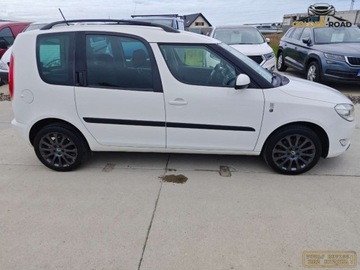 Skoda Roomster Mikrovan Facelifting 1.2 TSI 105KM 2012 Skoda Roomster 1,2 tsi DSG klimatronik alu pdc grzeane fotele zarejestrowa, zdjęcie 4