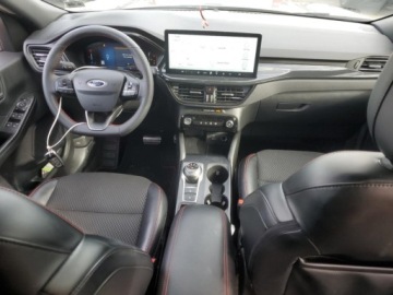 Ford Escape III 2023 Ford Escape ST Line 2023 1.5l 1.5 Benzyna 180KM, zdjęcie 8