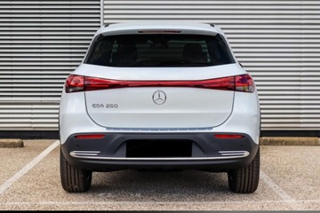 Mercedes EQA SUV 250 190KM 2023 Mercedes-Benz Eqa 250 Electric Art Suv (190KM) 2023, zdjęcie 2