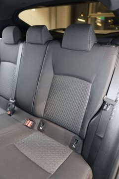 Toyota C-HR I Crossover Facelifting 2.0 Hybrid Dynamic Force 184KM 2023 Toyota C-HR 2.0 Hybrid Style 2.0 Hybryda 184KM, zdjęcie 9