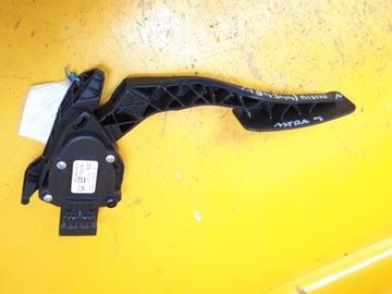 ГАЗОВЫЙ ПОТЕНЦИОМЕТР ASTRA IV J 09-15 13252704
