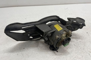 HALOGEN LEVÝ PŘEDNÍ MERCEDES-BENZ C (W204) A2048850123 2.2L DIESEL 100KW