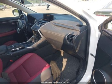 Lexus NX II 2021 Lexus NX 300h, 2021r., 4x4, 2.5L 2.5 Benzyna 194KM, zdjęcie 4