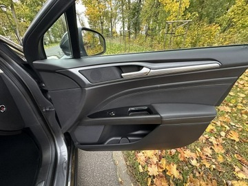 Ford Mondeo 2015 Ford Mondeo MK5 2.0 TDCI Bi-Turbo 210Koni Titanium, zdjęcie 34