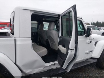Jeep Gladiator 2023 Jeep Gladiator High Altitude 2023 3.6 Benzyna 285KM, zdjęcie 13