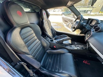 Alfa Romeo 4C 2016 Alfa Romeo 4C 2016 ALFA ROMEO 4C 1.7 Benzyna 214KM, zdjęcie 6