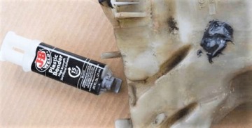 JB PVC Metal ЧЕРНЫЙ быстросохнущий клей для пластика