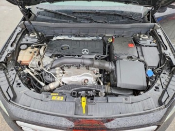 Mercedes GLB 2023 Mercedes-Benz GLB 250 4Matic 2023 2.0 Benzyna 221KM, zdjęcie 6