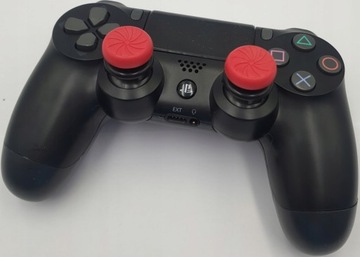 NAKŁADKI GRIPY NA ANALOGI GAŁKI DO PADA PS4 PS5