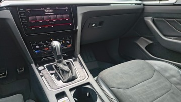 Volkswagen Arteon Fastback Facelifting 2.0 TSI 190KM 2022 Volkswagen Arteon Shooting Brake R-Line 2.0TSI 19, zdjęcie 30