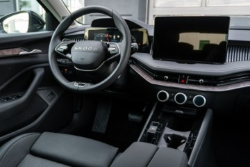 Skoda Superb IV Liftback 2.0 TDI 193KM 2025 Škoda Superb Skoda Superb L&amp;K 2.0 TDI 193 KM, zdjęcie 32