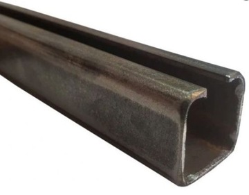 Ceownik stalowy półzamknięty L=50cm stal 30x30x2
