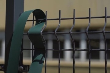 ЛЕНТА ДЛЯ ЗАБОРА ЗЕЛЕНАЯ узкая 4,75х35м + ЗАЖИМЫ