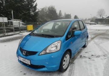 Honda Jazz III 1.2 i-VTEC 90KM 2010 Honda Jazz sliczna zadbana niezawodna zarejest...