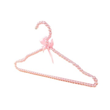 Элегантная вешалка для одежды с жемчужной корой