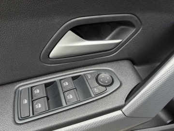 Dacia Duster III 2026 Od ręki - Expression MMT 1.8 Full Hybrid 155KM / Pakiet Zimowy, zdjęcie 2